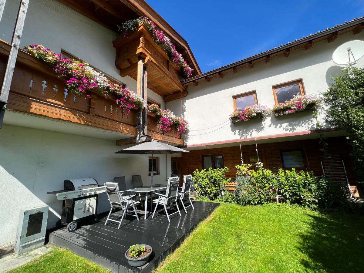 Apartment Villa Sonnegg Fulpmes Exterior foto